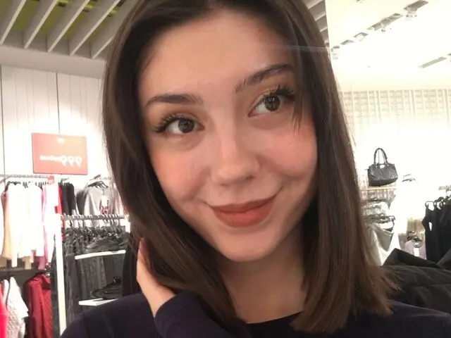 AdalineFrush Porn Profile