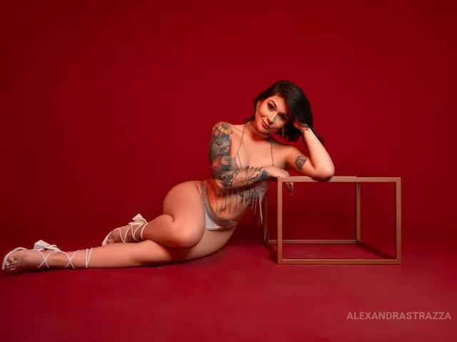 AlexandraStrazza Porn Profile