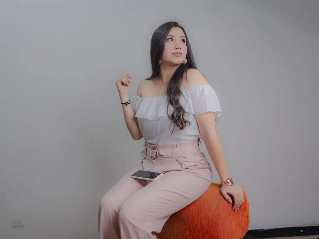 AmaiaThompsons Porn Profile