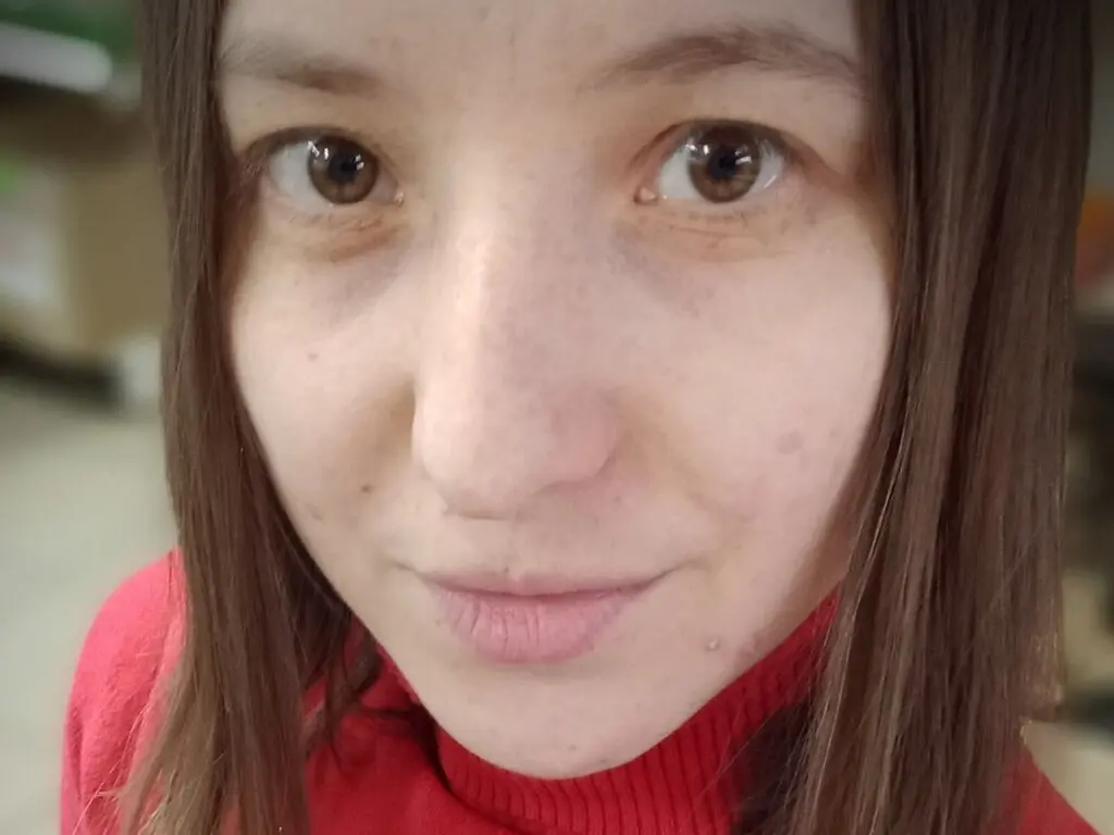 AnnaFamilia Porn Profile