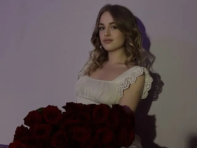 AnneRiver Porn Profile