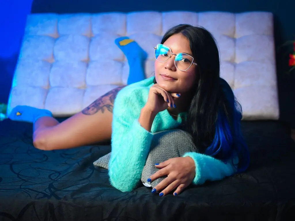 AriaaTomson Porn Profile