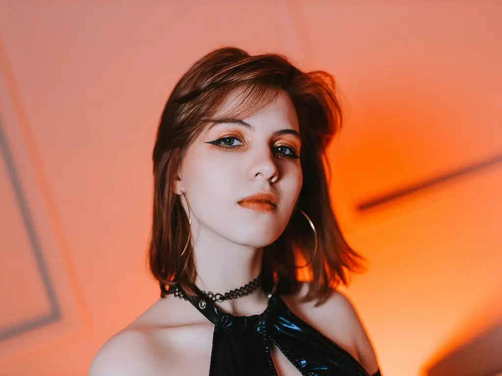 AriellaMi Porn Profile