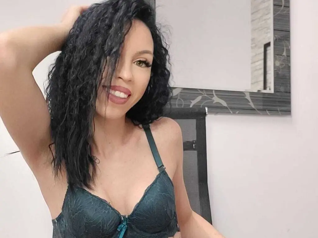 ArrianaDwight Porn Profile