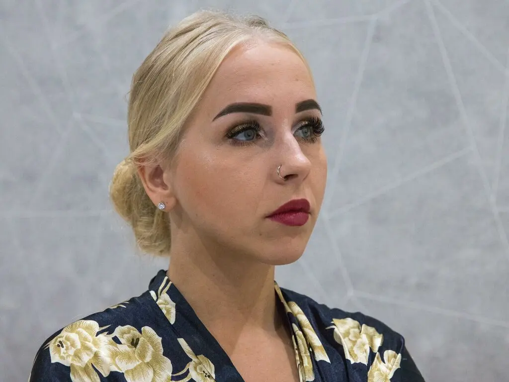 ArtistkaRi Porn Profile