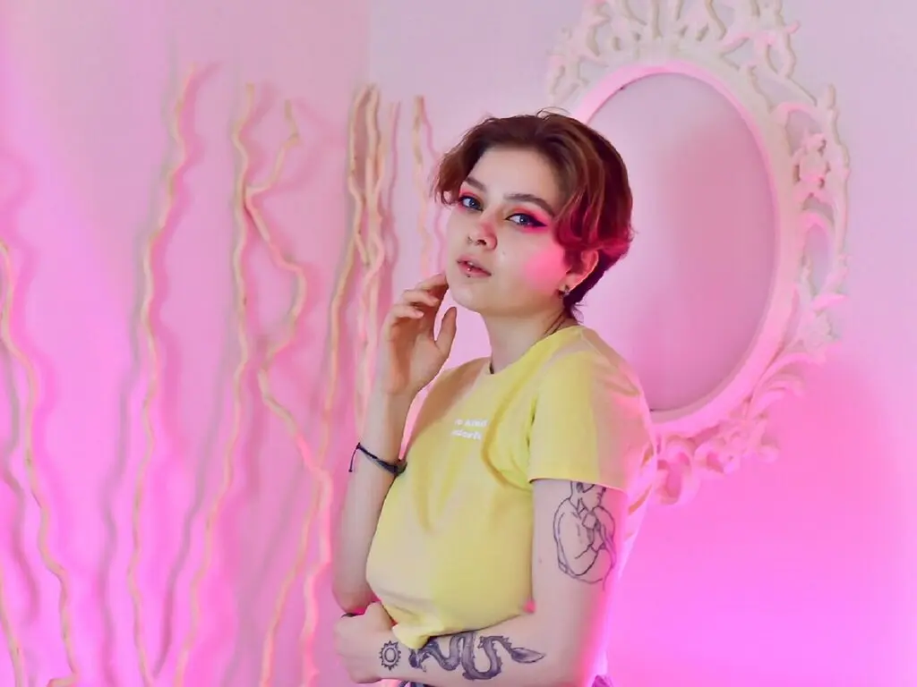 AshleyVasq Porn Profile