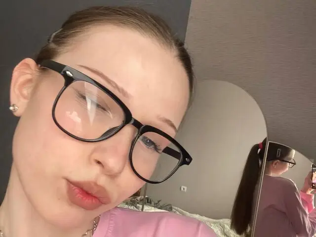 EnolaMetheny Porn Profile