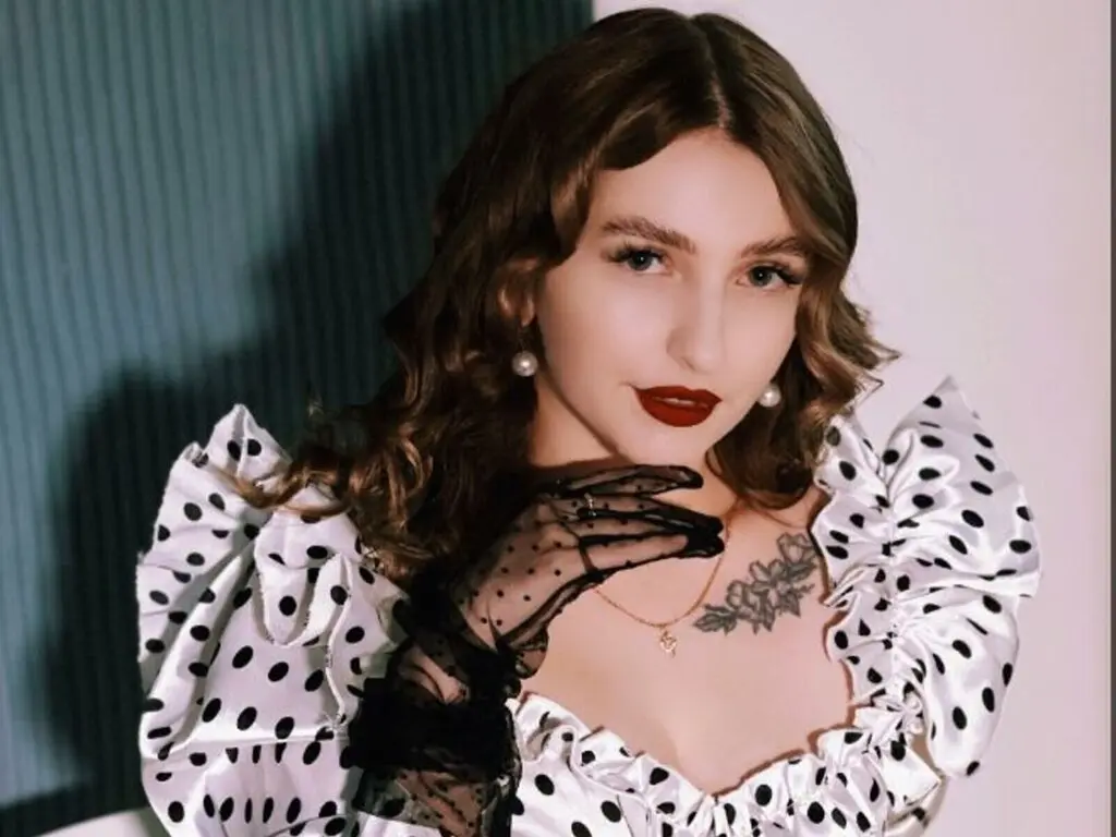 EvaClarks Porn Profile
