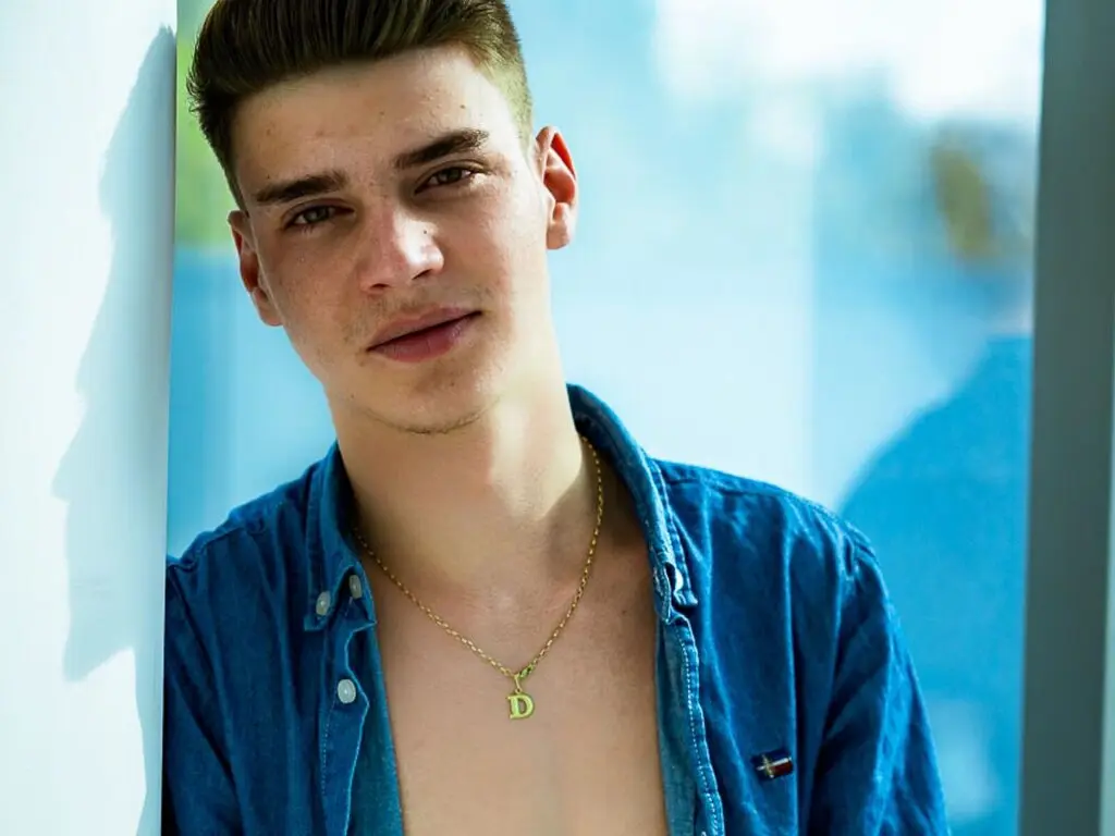 GavinCole Porn Profile