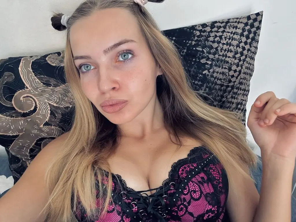 JuilySunray Porn Profile