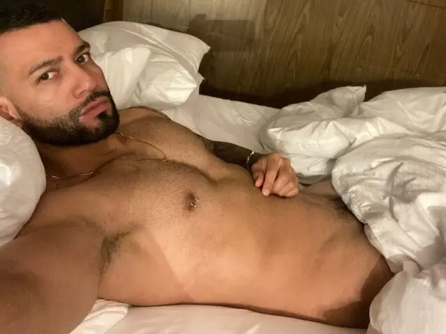 JulianFerrer Porn Profile