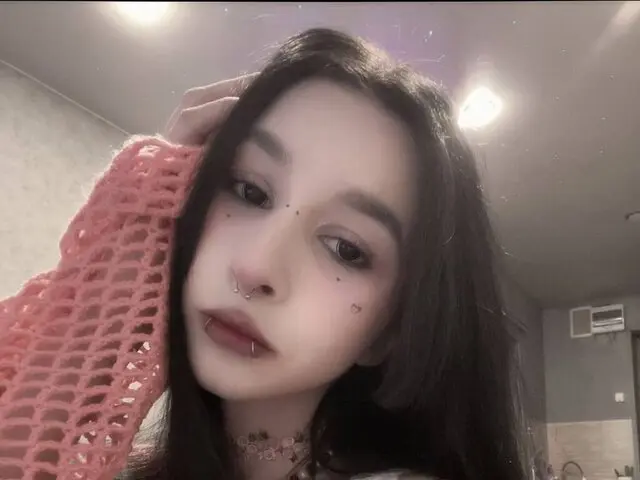 JulieStewarte Porn Profile