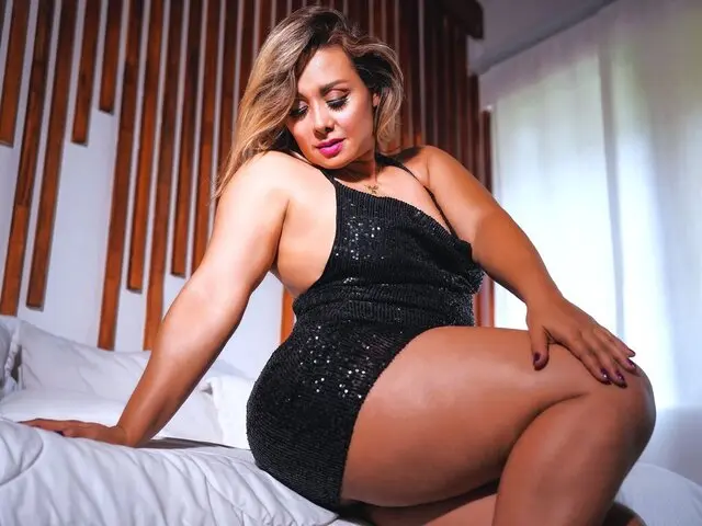MollyShimmer Porn Profile